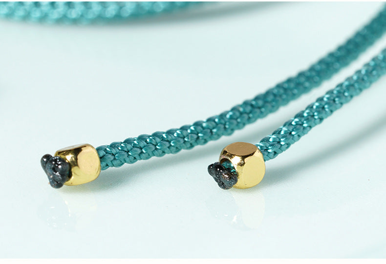 Collier en perle sculptée de forme ronde, disponible aux couleurs rouge / bleu / orange / noire laquée de Pékin